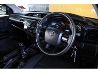 2019 Toyota Hilux Revo DOUBLE CAB 2.4 Z Edition J Plus เกียร์ธรรมดา 6 สปีด สีขาว 4ประตูตัวเตี้ยแซดอิดิชั่น สวยจัด รูปที่ 9